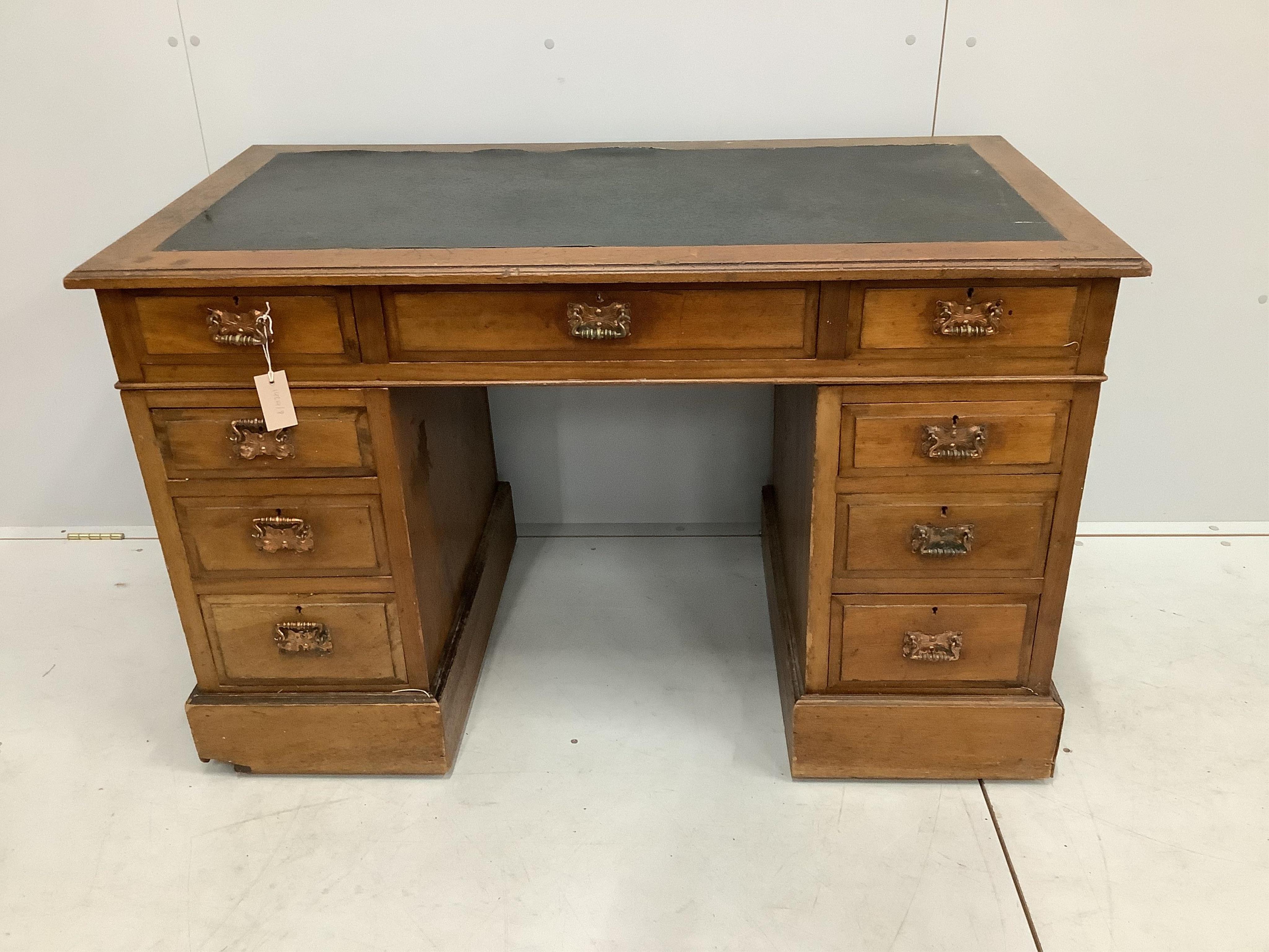 A late Victorian mahogany pedestal desk, width 120cm, depth 65cm, height 76cm